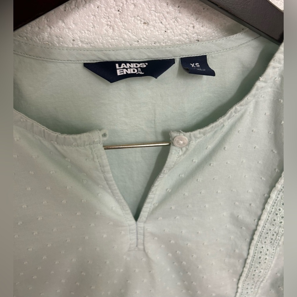 Lands End-unique top—X Small 2-4. Made in India-no flaws! Great stiching